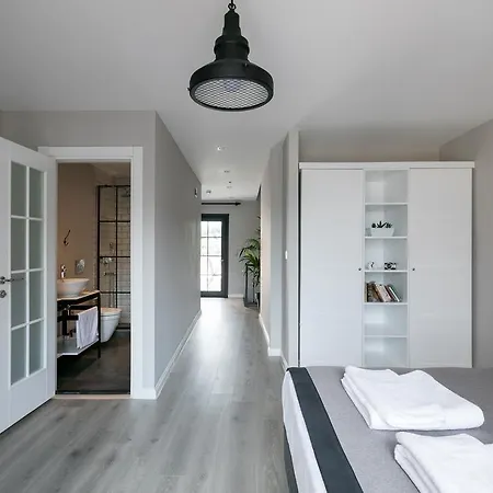 شقة فندقية La Casa Pera 42 *